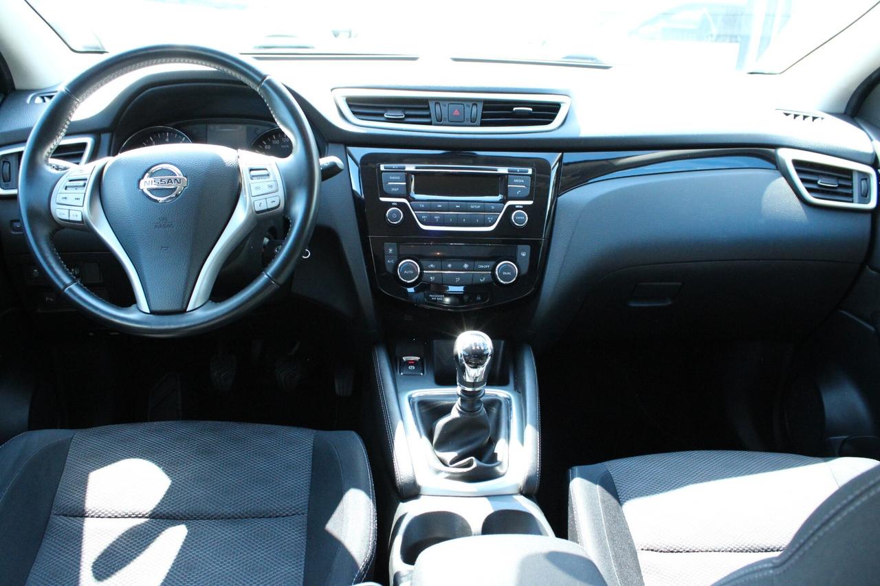 Nissan Qashqai 1.2 DIG-T Visia