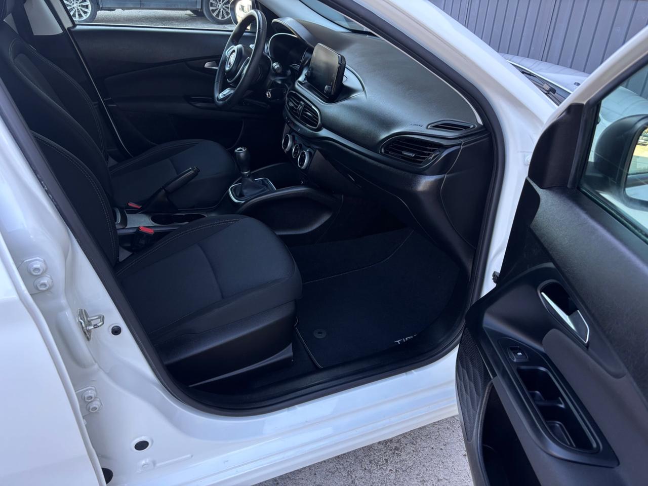 Fiat Tipo 1.3 Mjt. Garanzia 12 mesi. Neopatentati