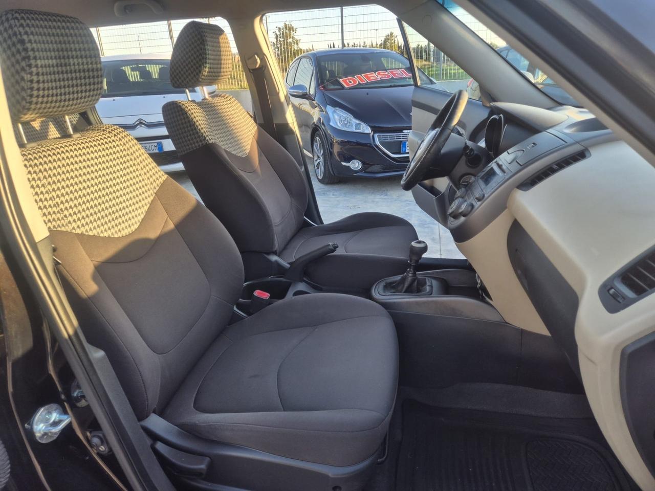 Kia Soul 1.6 CRDi VGT Active