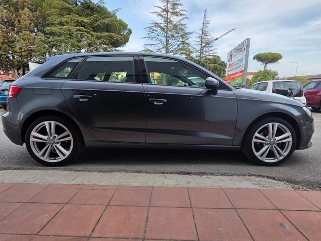 AUDI A3 SPB 30 g-tron S tronic Sport