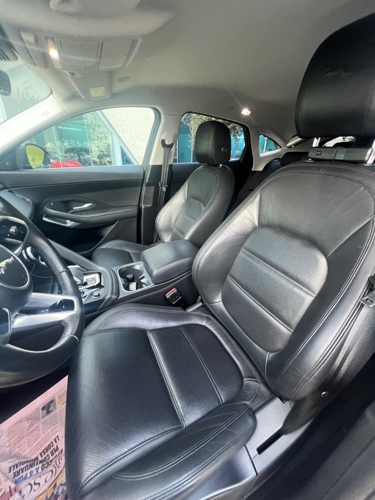 Jaguar E-Pace 2.0d SE awd offerta T-Stock prezzo imperdibile