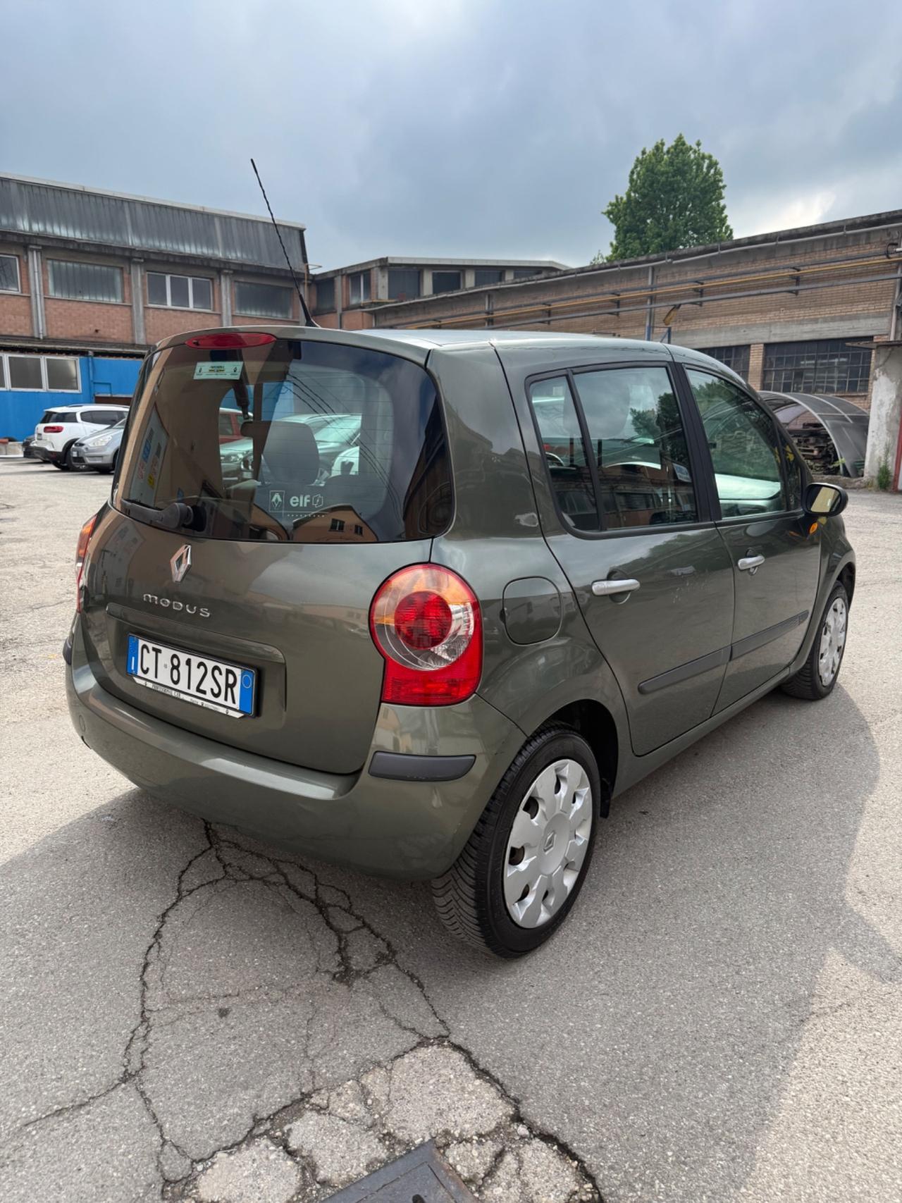 Renault Modus 1.2 16V Confort Dynamique