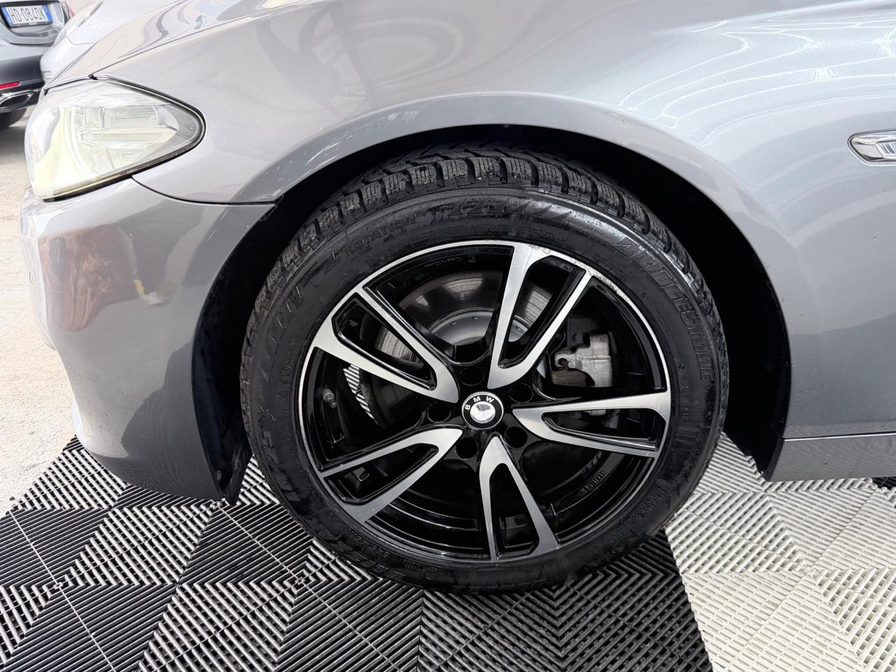 BMW 520d 190CV AUTOMATICO Touring Luxury 2017 EUR6