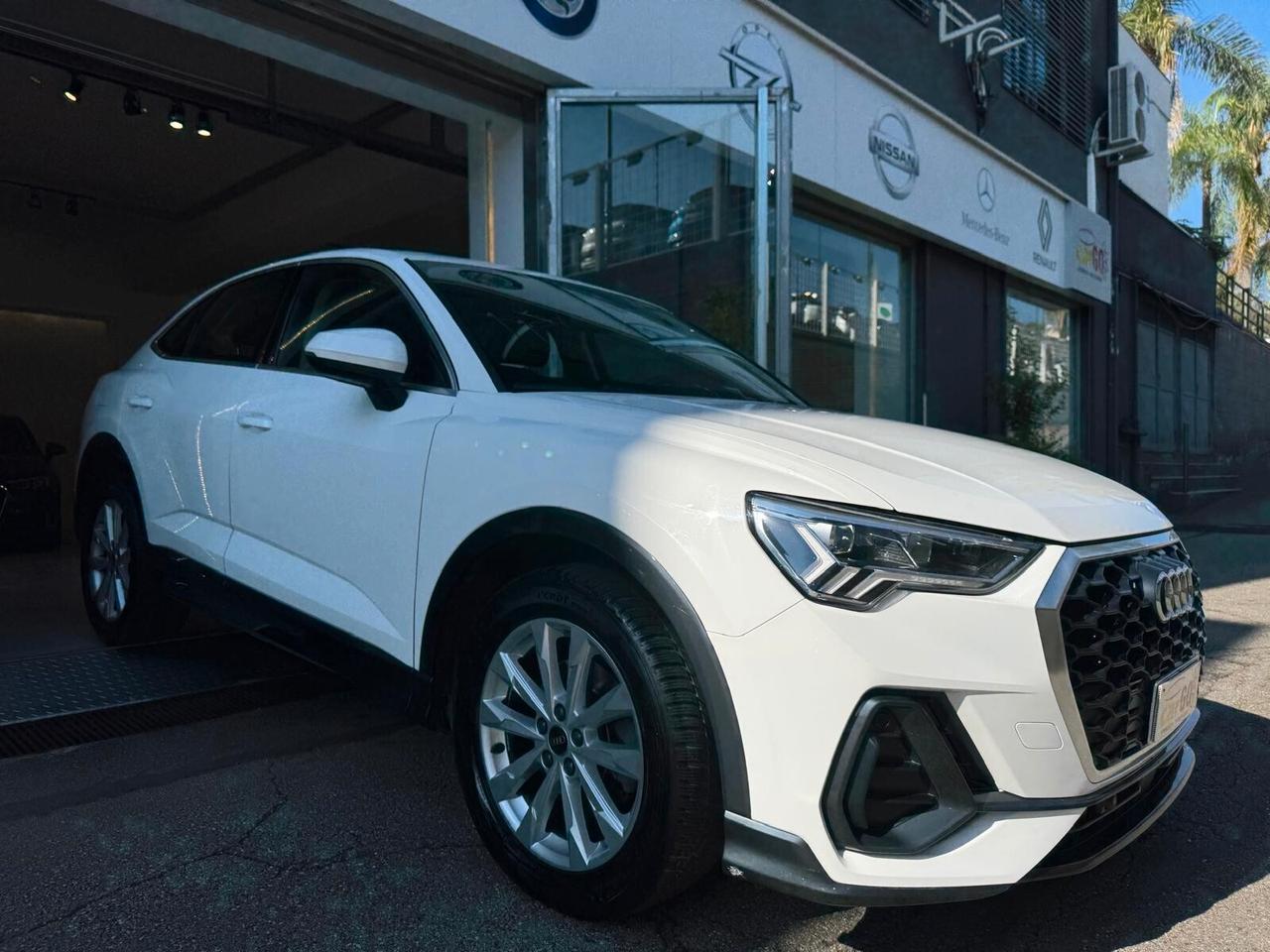 Audi Q3 SPB 35 TDI S tronic Business Plus