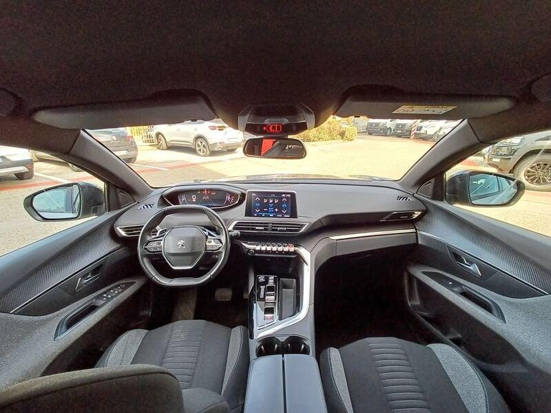 Peugeot 3008 3008 1.5 130cv eat8 GANCIO TRAINO