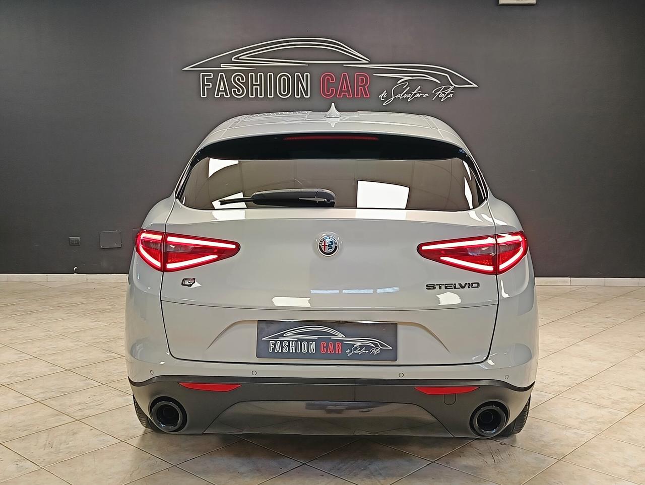 Alfa Romeo Stelvio 2.2 Turbodiesel 190 CV AT8 Q4 Sprint