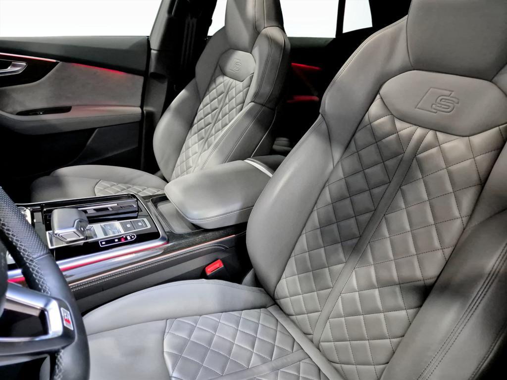 Audi Q8 55 3.0 tfsi e S line edition quattro tiptronic