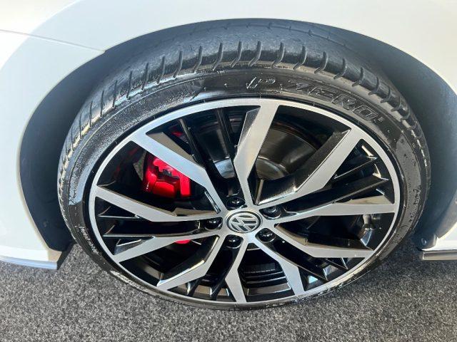 VOLKSWAGEN Golf GTI Performance 2.0 245 CV TSI DSG 5p. BMT