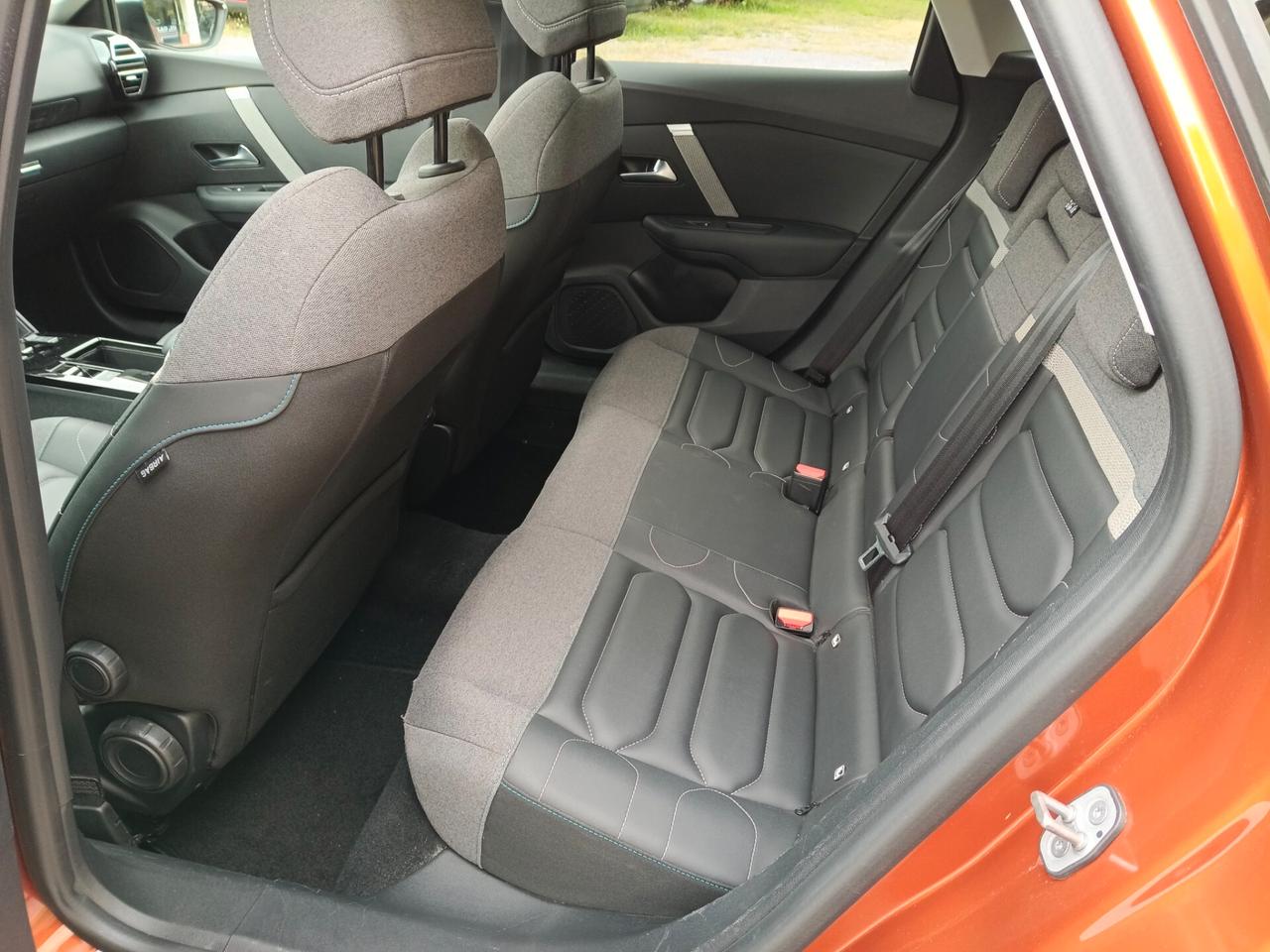 Citroen C4 BlueHDi 130CV S&S EAT8 Shine TETTO APRIBILE