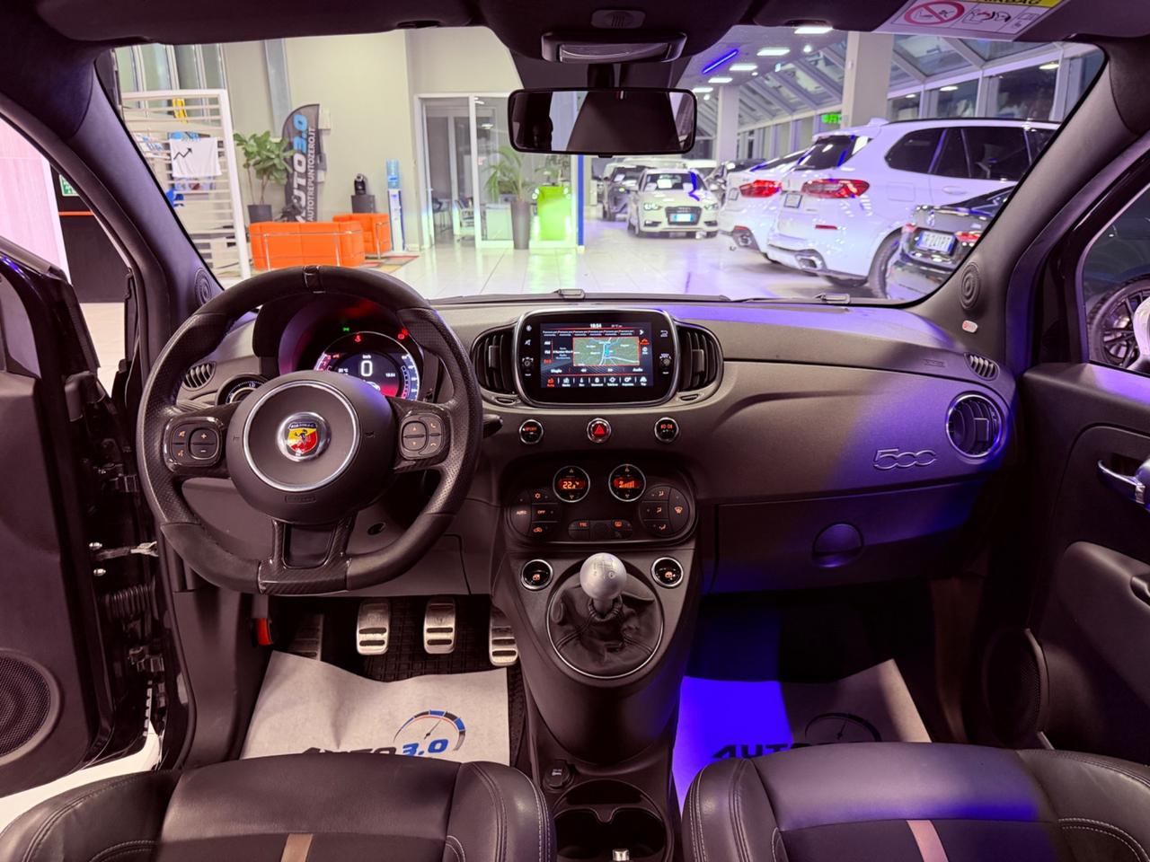 Abarth 695 1.4 Turbo T-Jet 180 CV 70° Anniversario