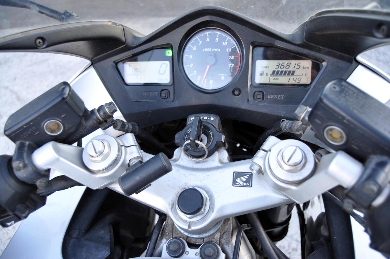 Honda VFR 800 V4 V Tech 2003