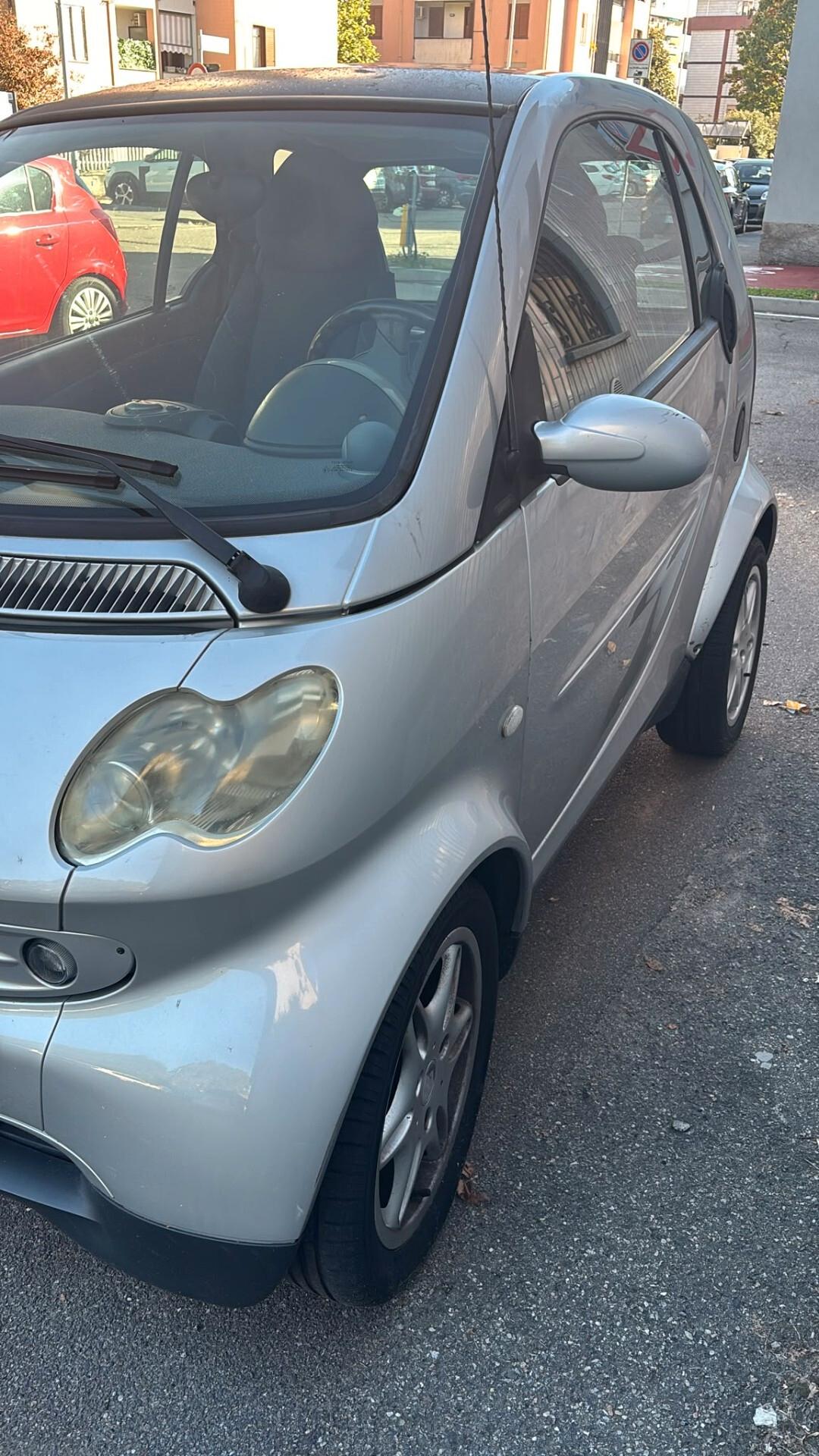 Smart ForTwo 1000 45 kW MHD coupé pure