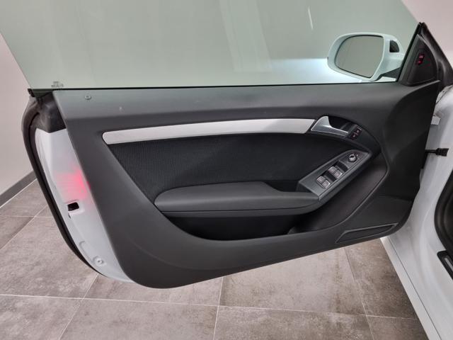 AUDI A5 Cabrio 2.0 TDI clean diesel multitronic S-LINE