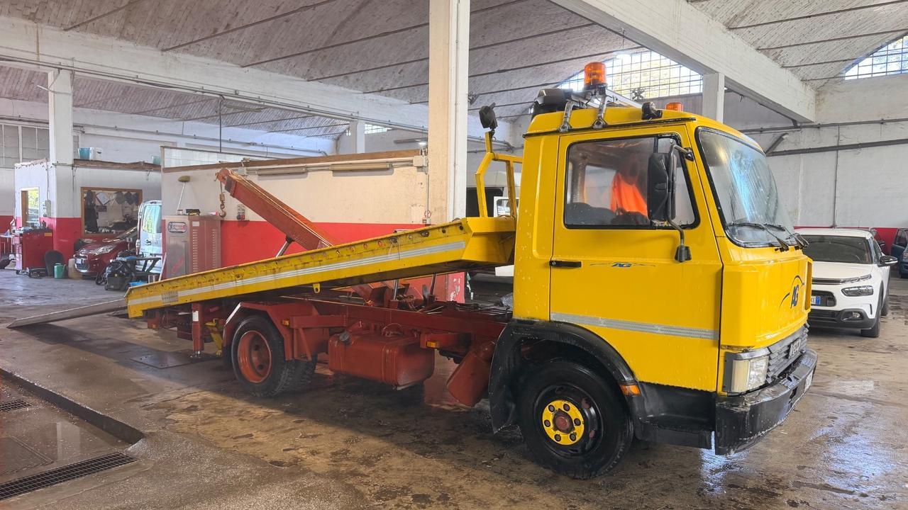 Iveco Carroattrezzi COMEAR