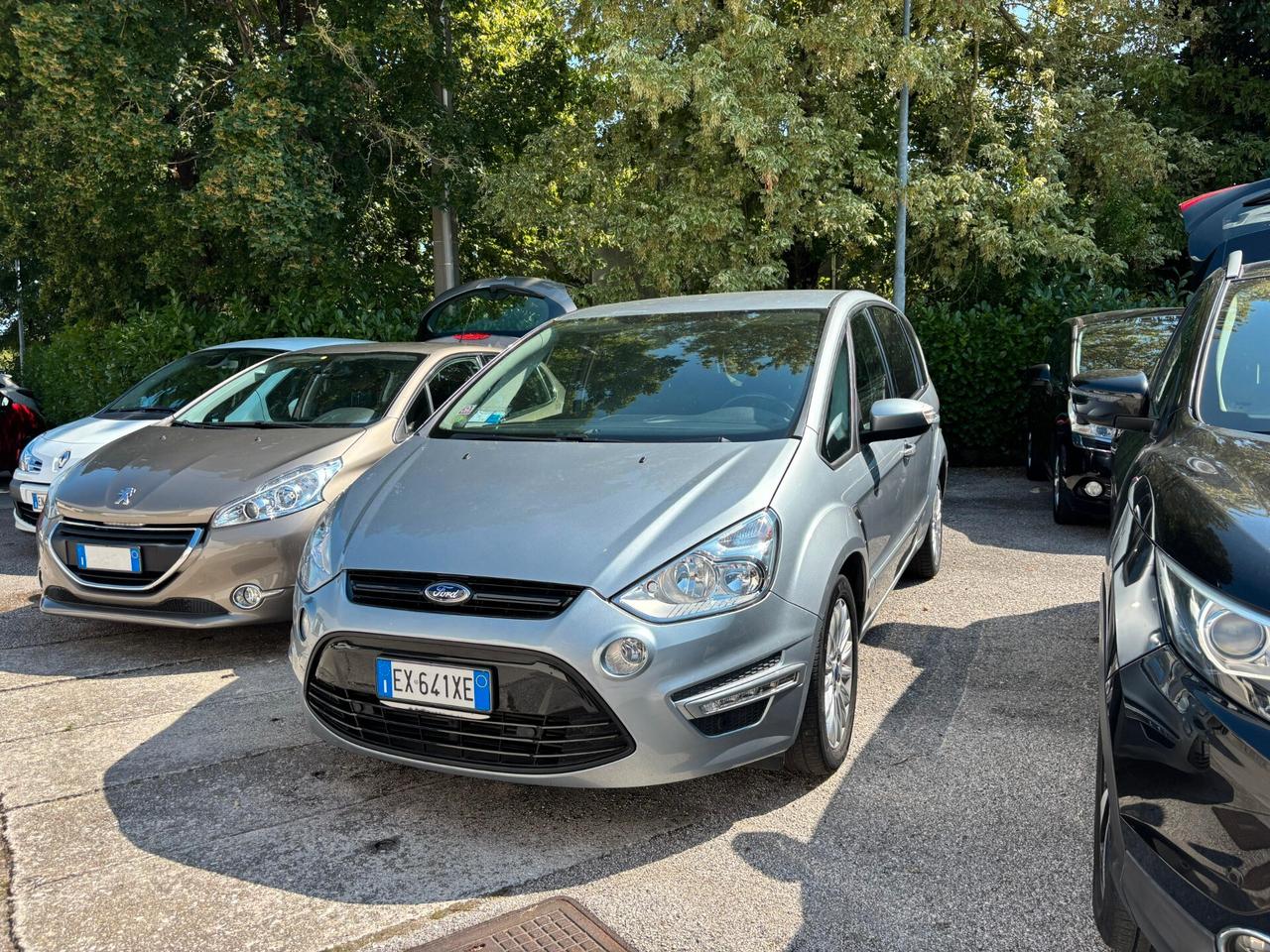 Ford S-Max 2.0 Diesel Cambio Automatico 7 posti Neopatentati