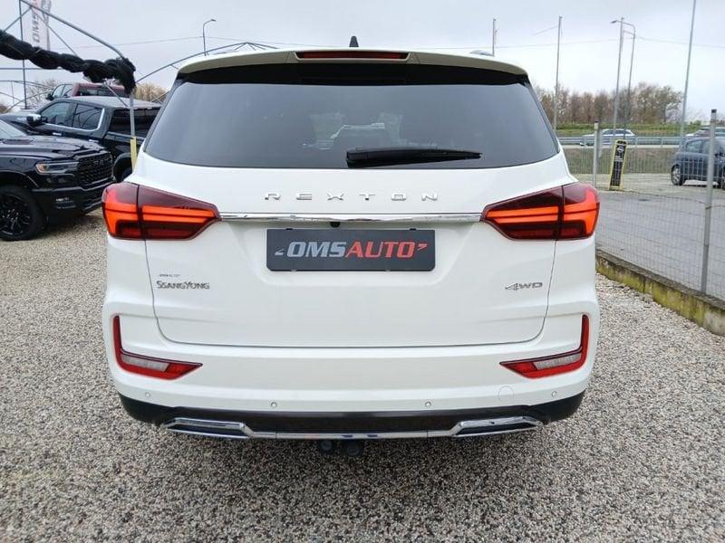 SsangYong Rexton 2.2 4WD Icon 8 A/T - GANCIO TRAINO