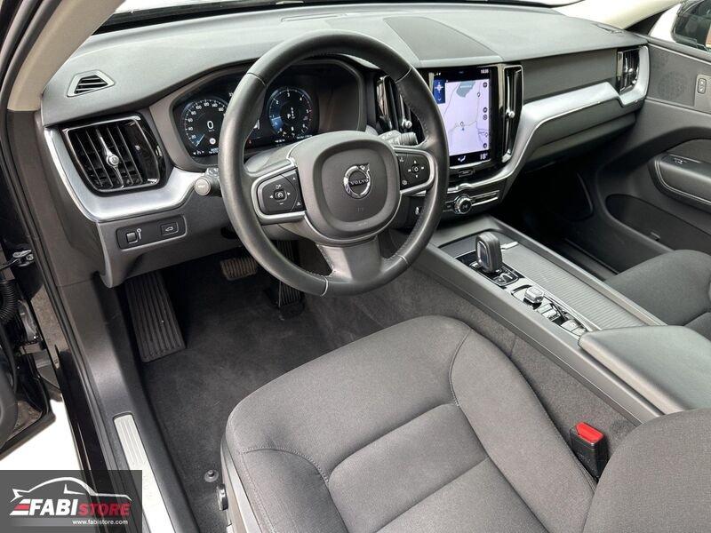Volvo XC60 B4 AWD 211 Cv Geartronic Momentum Pro