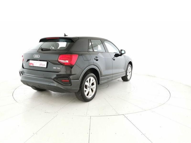 Audi Q2 35 2.0 tdi Business Advanced s-tronic