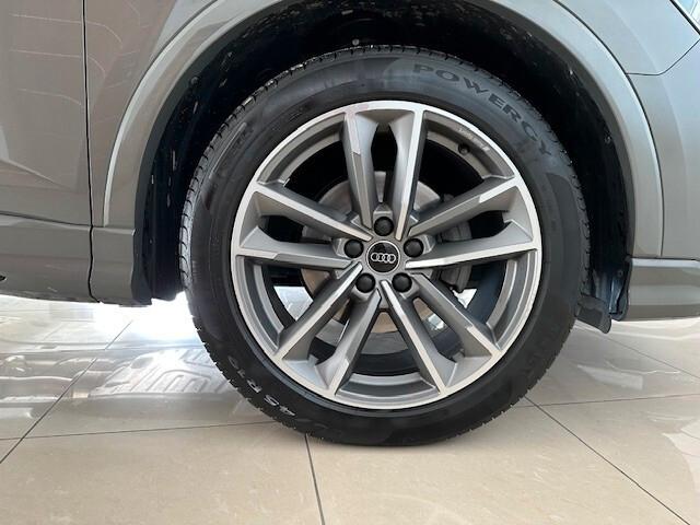 Audi Q3 SPB 35 TDI S tronic line edition