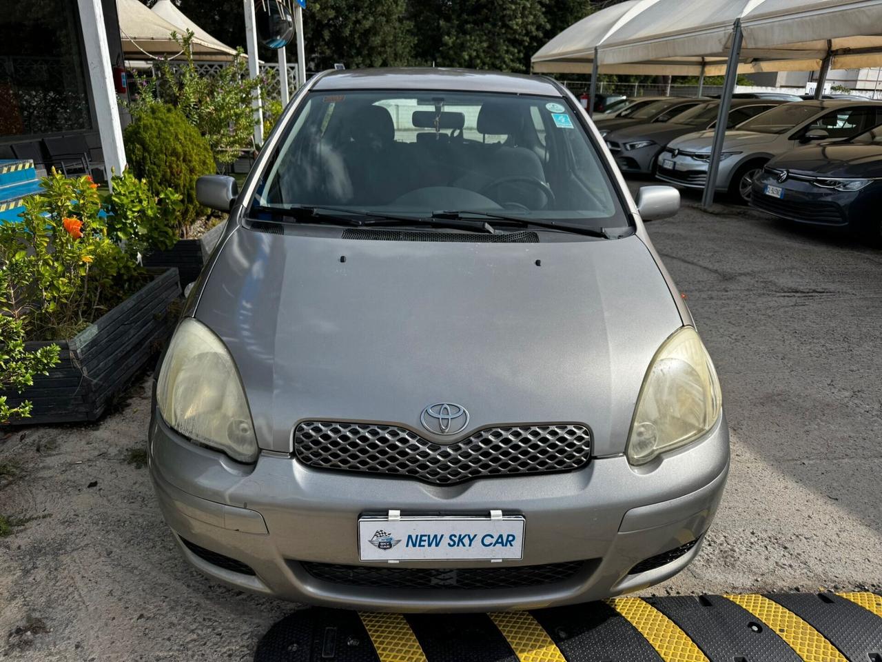 Toyota Yaris 1.0i 16V cat 3 porte Sol