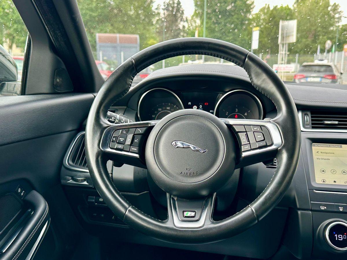 JAGUAR - E-pace - 2.0D 150CV AWD aut. R-Dynamic HSE
