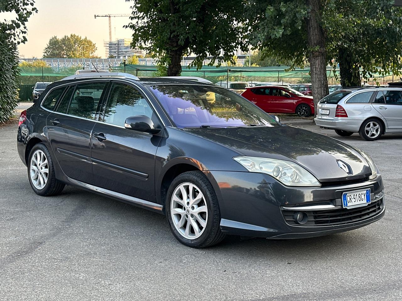 Renault Laguna 2.0 dCi SporTour soli 130mila km