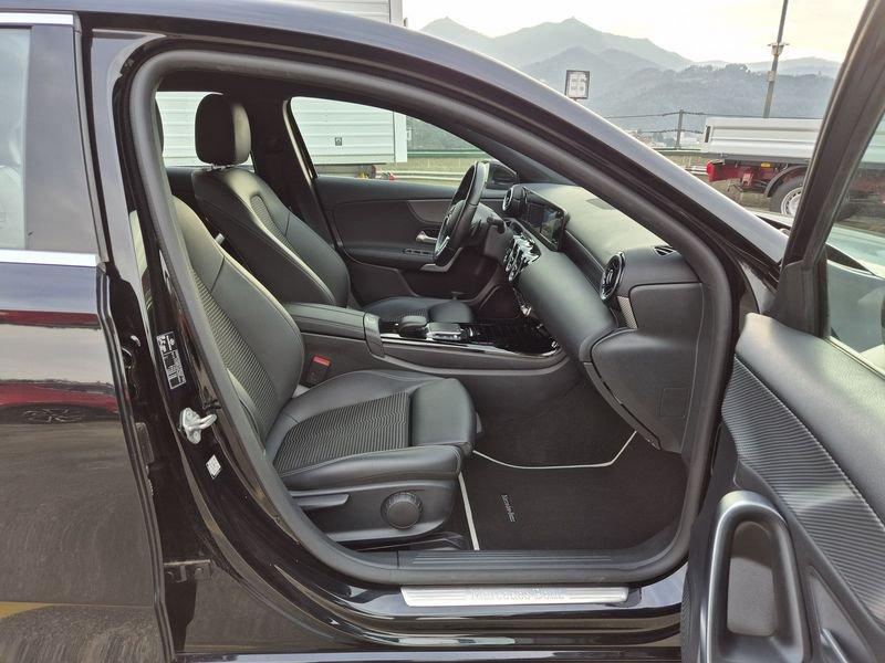 Mercedes-Benz Classe A A 180 d Sport Night edition auto