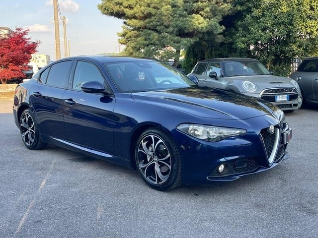 Alfa Romeo Giulia 2.2 Turbodiesel 150 CV Business Launch Edition