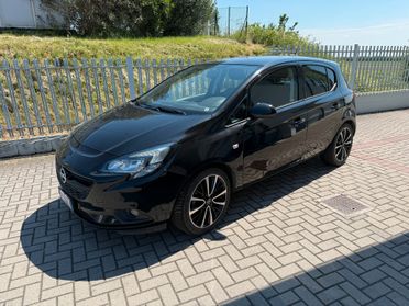 Opel Corsa 1.4 90CV GPL Tech 5 porte Black Edition