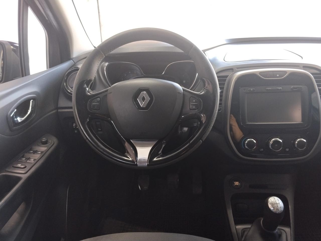 Renault Captur 1.5 diesel 2017 CON GARANZIA