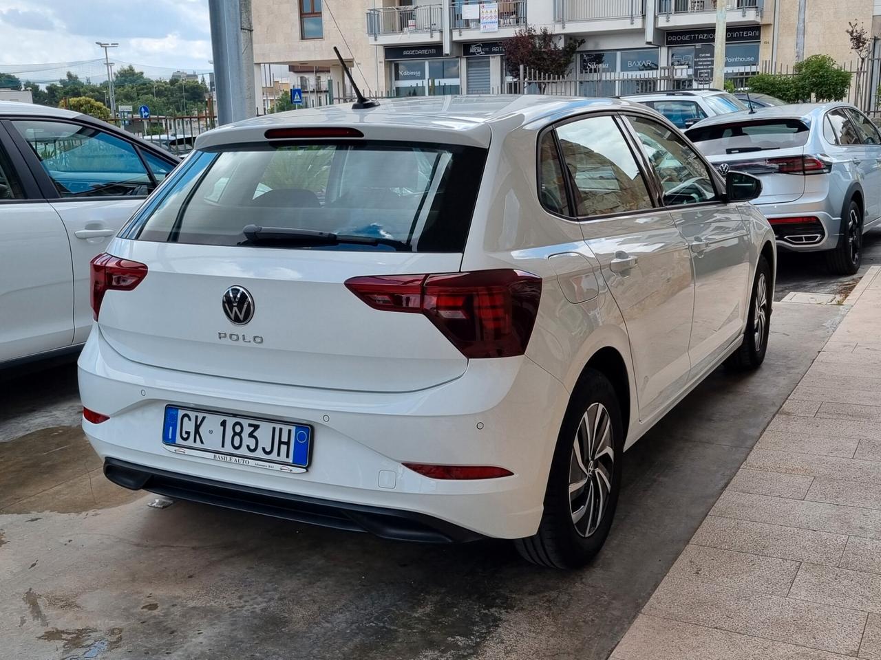 Volkswagen Polo VI 2022 1.0 tsi Life 95cv