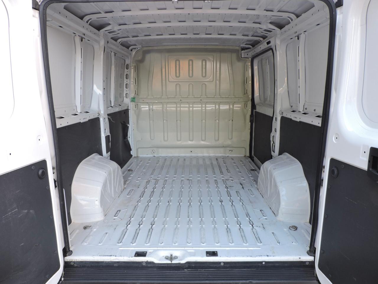 PEUGEOT BOXER L1H1 2.2 TDI 120 CV