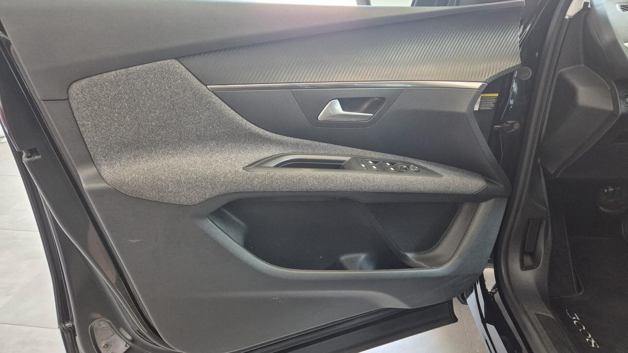 Peugeot 3008 BlueHDi 130 S&S EAT8 Active Business