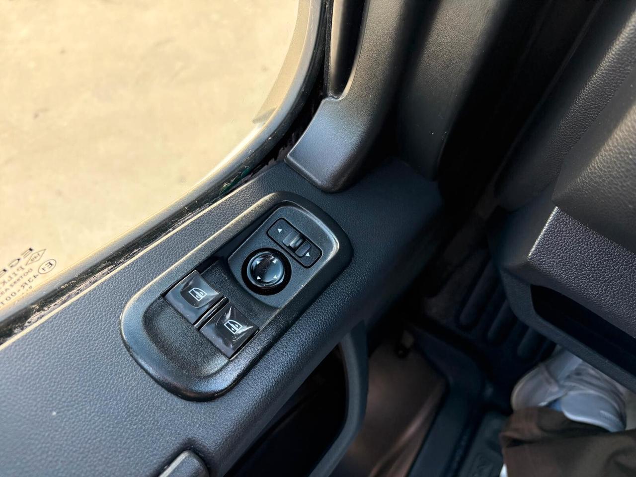 Renault Master 2.3 dCi 136cv L1H1