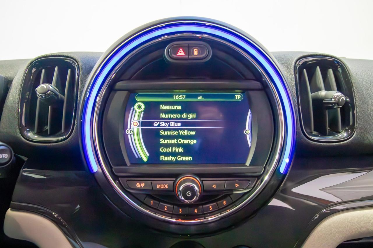 Mini Cooper D Countryman 2.0 Auto 150cv