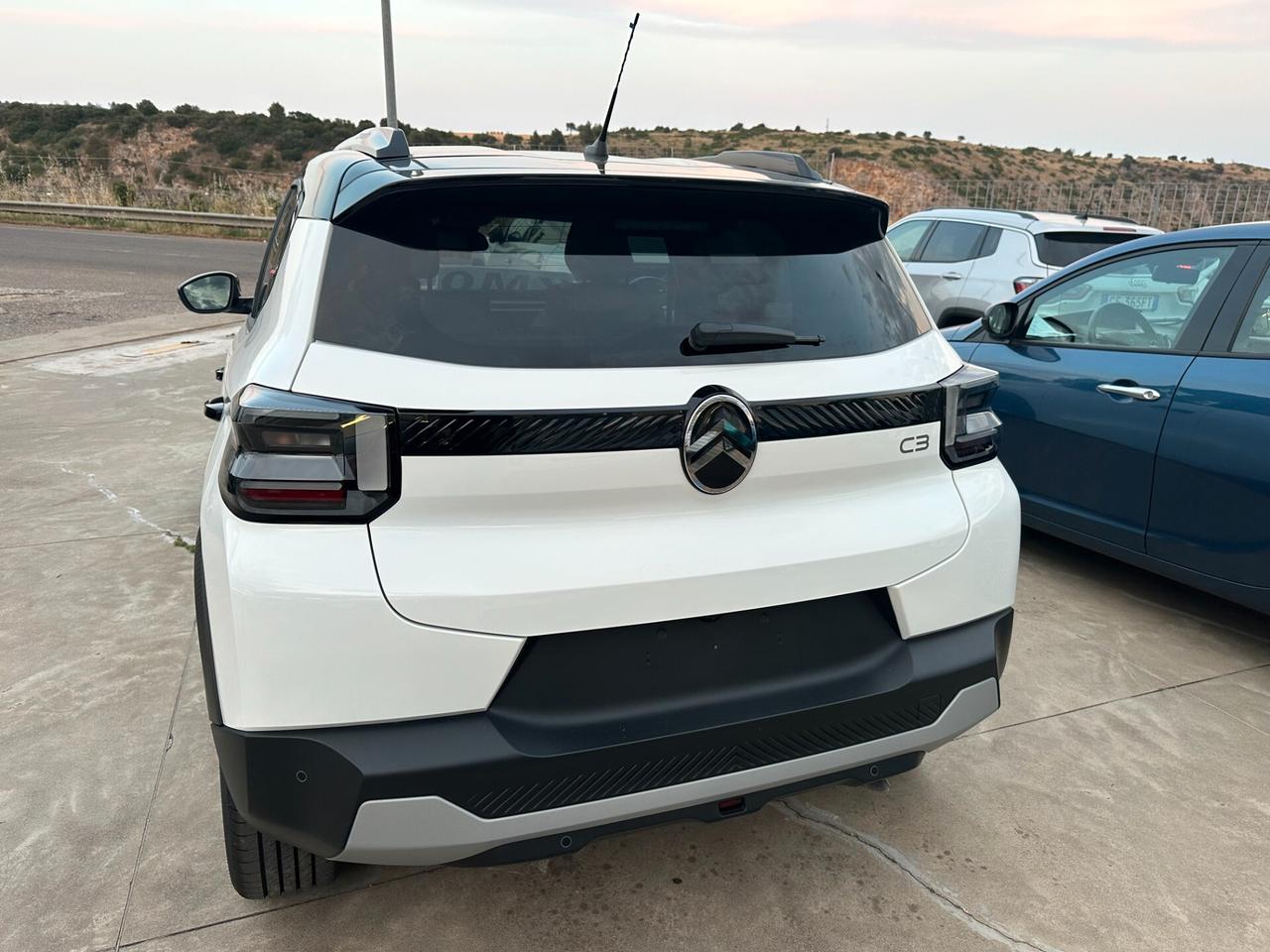 Citroen C3 Turbo 100 S&S Max "Km 0"
