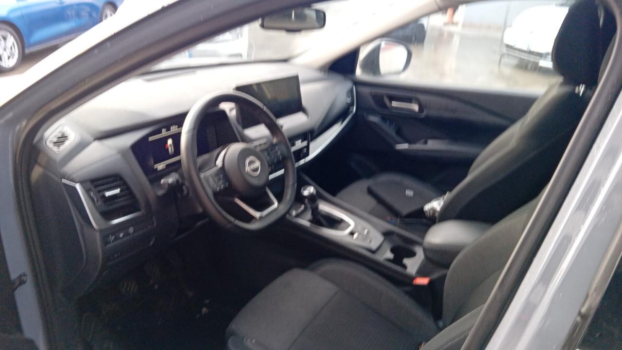 Nissan Qashqai MHEV 140 CV Tekna SINISTRATO