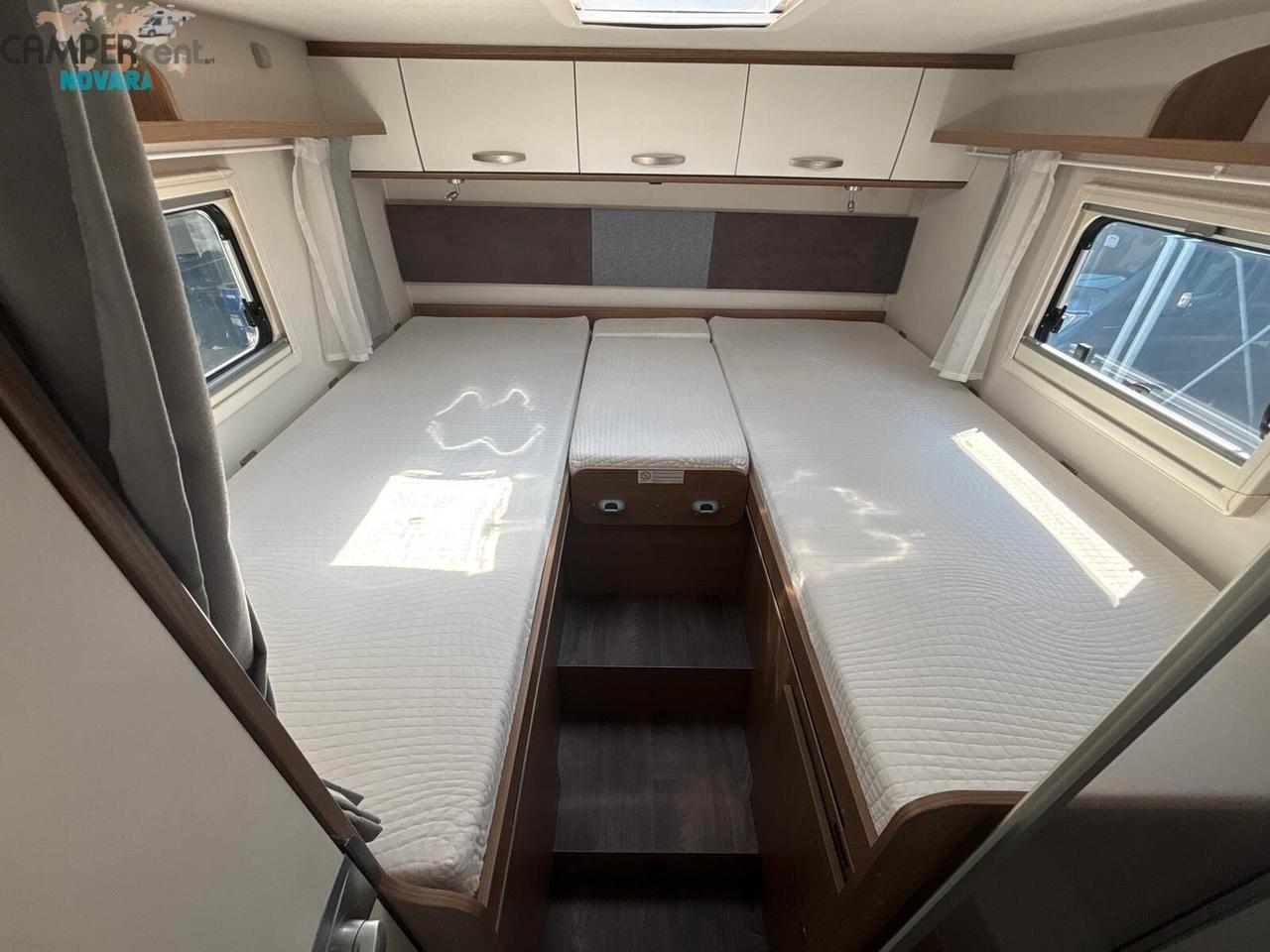 CARADO T447 EDITION 5 BY HYMER - SEMINTEGRALE CON LETTI GEMELLI IN CODA ED AMPIO GARAGE