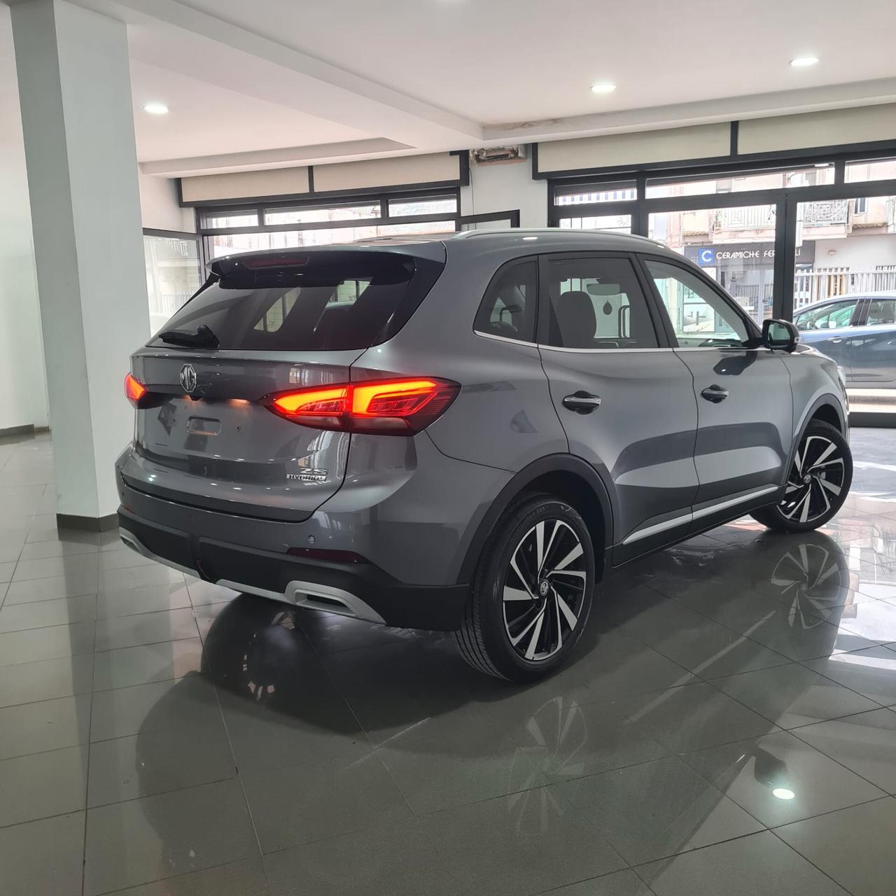 Mg ZS 1.5 Hybrid+ Luxury