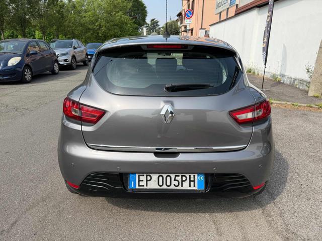 RENAULT Clio 1.2 75CV 5 porte Wave