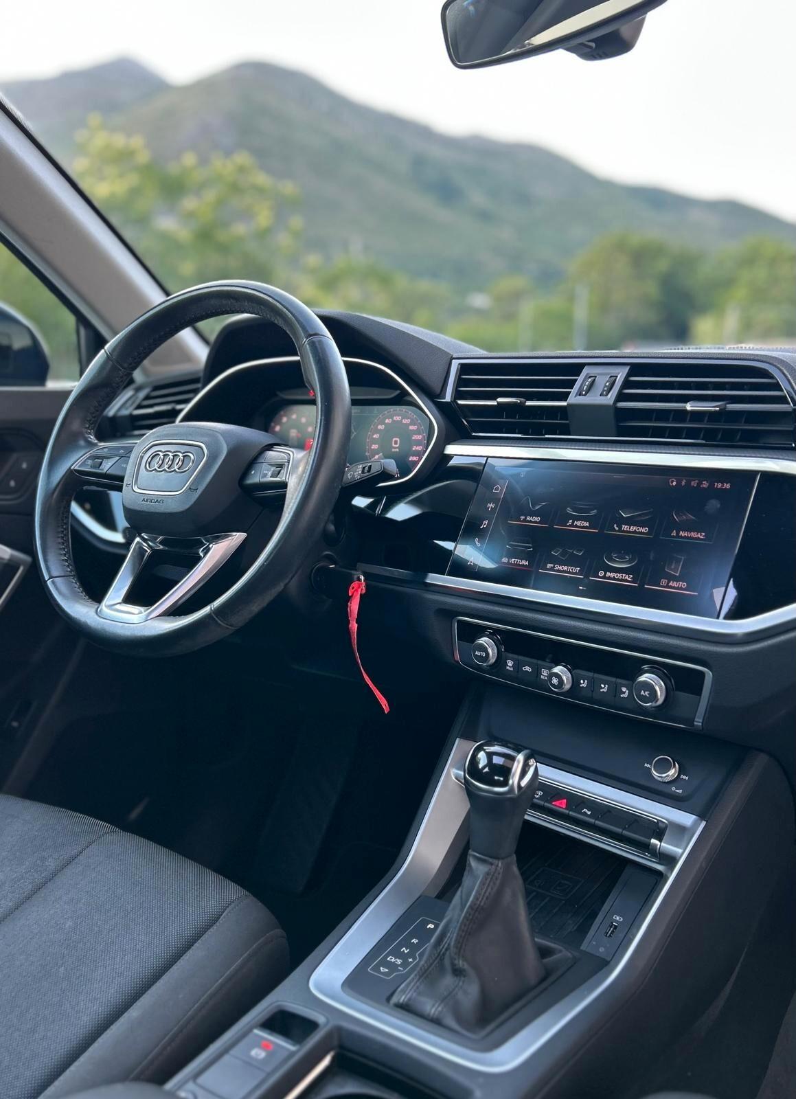 Audi Q3 45 TFSI quattro S tronic