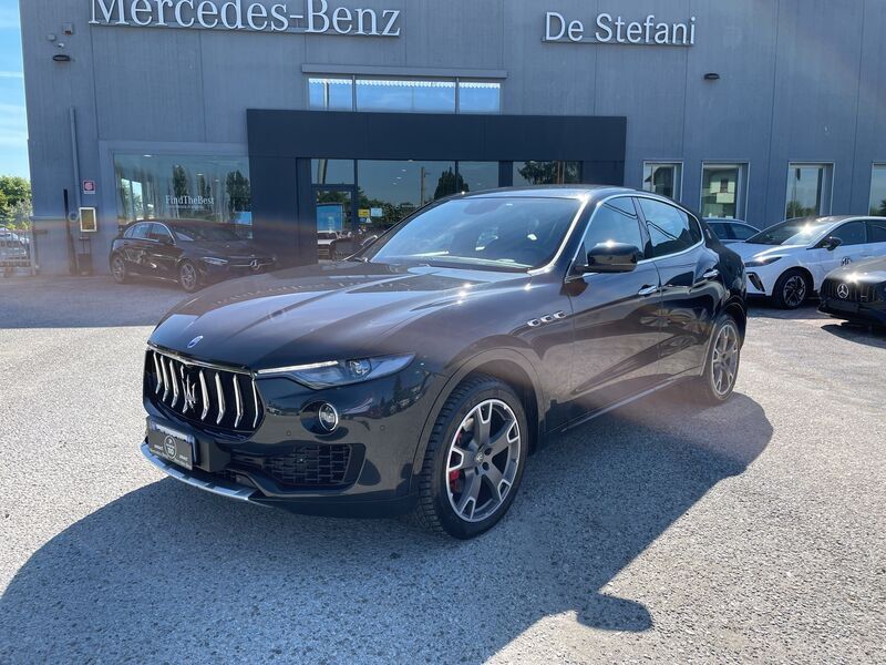 Maserati Levante Levante 3.0 V6 Gransport Nerissimo Automatic 275cv