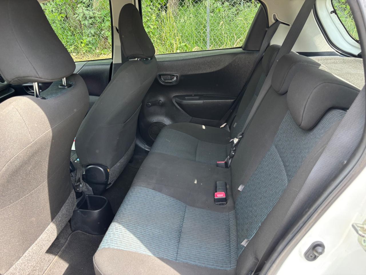 Toyota Yaris 1.0 69cv 5p Active NEOPATENTATI