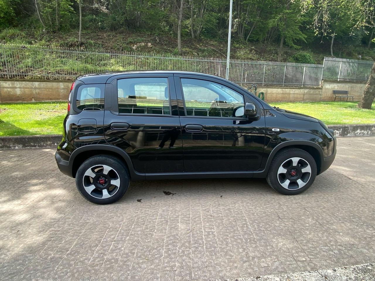 Fiat Panda 1.0 FireFly S&S Hybrid City Cross