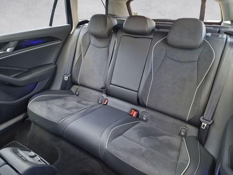 Volkswagen Passat 2.0 TDI 150 CV SCR EVO DSG Business LED NAVI COCKPIT CAMERA