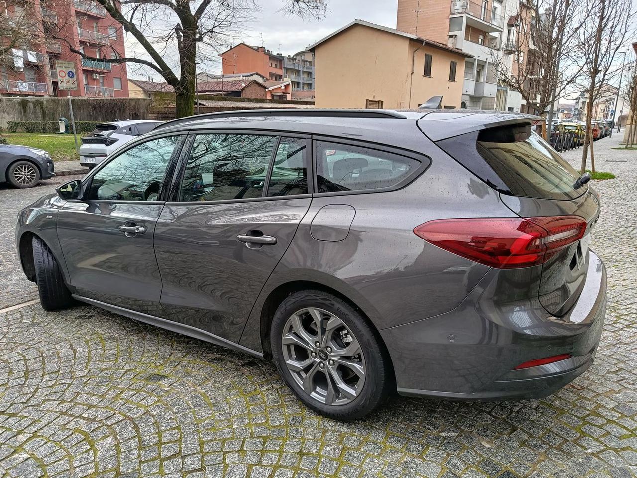 Ford Focus ST Line 1.0 EcoBoost mHEV #9214