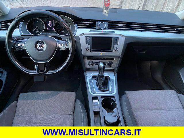 VOLKSWAGEN Passat Variant 2.0 TDI DSG Executive BlueMotion Tech.