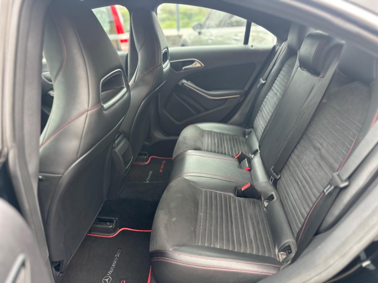 Mercedes-benz CLA 200 CDI Premium