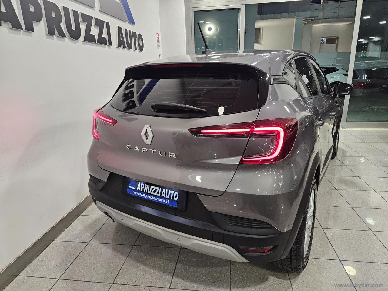 RENAULT Captur Blue dCi 8V 115 CV EDC Business