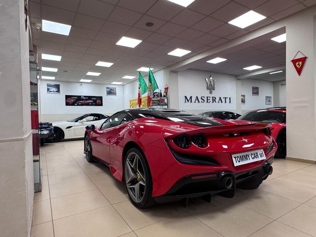 Ferrari F8 Tributo Coupe Permute auto moto barche gommoni e Rolex.